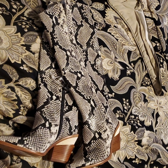 NWT GIANNI BINI WESTERN BOOT - Picture 6 of 6